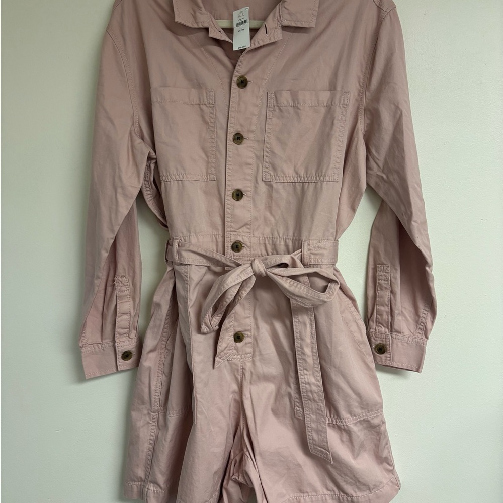 NWT Gap women’s 14P utility long sleeve romper